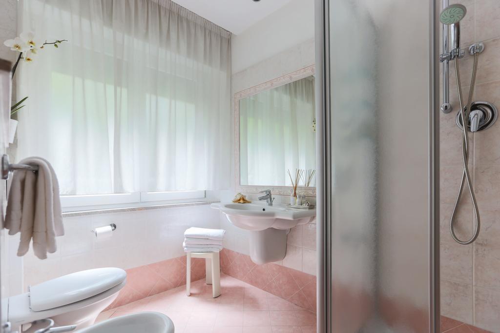 Hotel Aldebaran Riccione Esterno foto